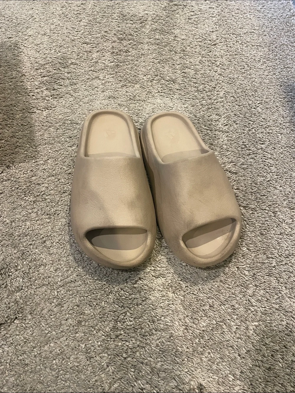 adidas YZY Slide in Tan